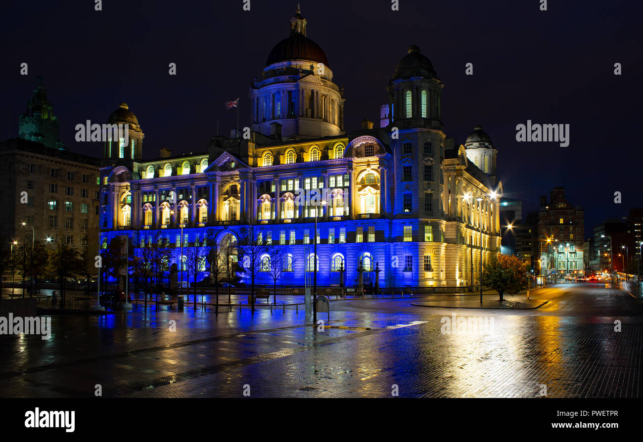 La Mersey Docks and Harbour Board Immeuble sur Liverpool Pier Head et Waterfront, Albion House sur la droite. Image prise en octobre 2018. Banque D'Images