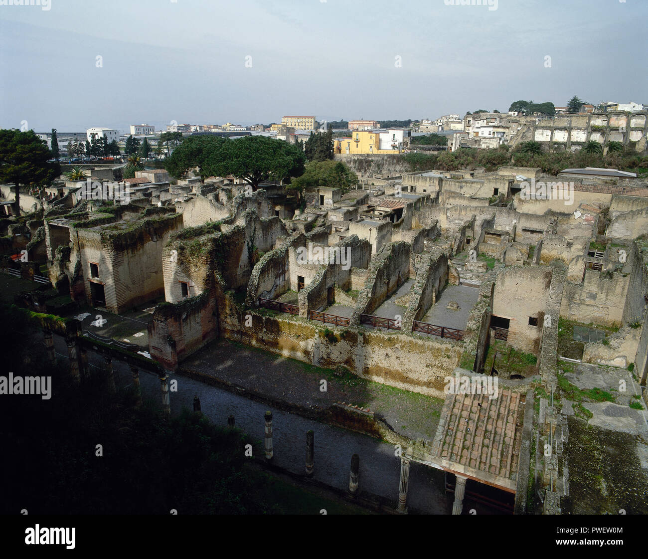 D'Herculanum. Ancienne ville romaine détruite par l'éruption du Vésuve en 79 ap. Vue panoramique. L'Italie. Banque D'Images