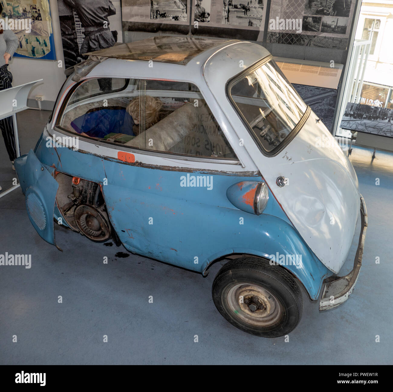 Cette Citroën C25 a été utilisé pour transporter 9 personnes à travers le mur de Berlin, de l'Est à l'Ouest. Banque D'Images