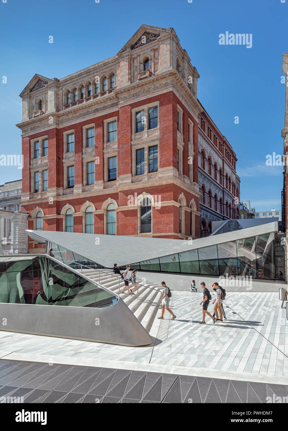 La Cour Sackler au Victoria and Albert Museum. Banque D'Images