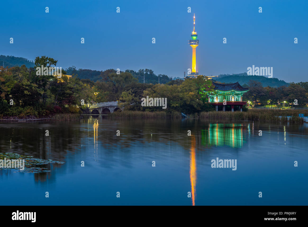 Busan Tower, un monument ou un symbole de Daegu City Banque D'Images