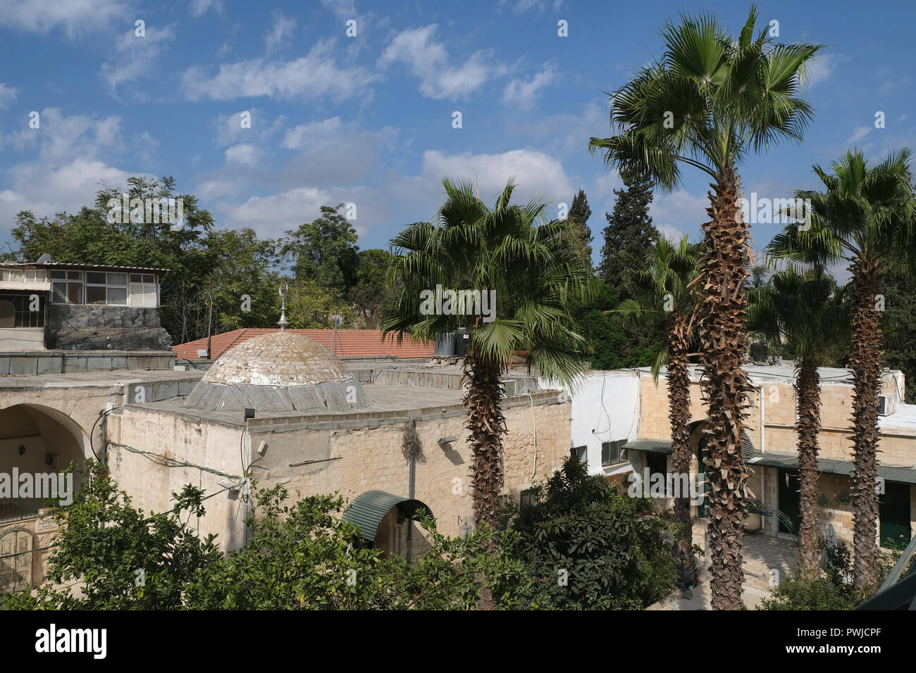 Vue de l'enceinte de l'Hospice pour les pèlerins musulmans indiens de l'Inde de la famille Ansari prendre en charge pendant environ 100 ans situé dans le quartier musulman de la vieille ville de Jérusalem Est, Israël. Banque D'Images