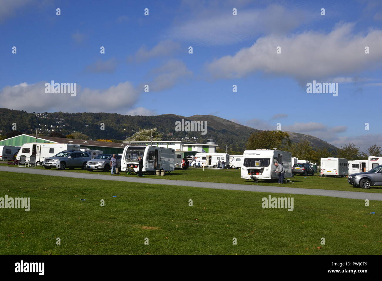 Caravanes d'un séjour sur le site de la caravane de Malvern, montrer trois comtés Showground, Malvern, Great Malvern, Worcestershire. Banque D'Images