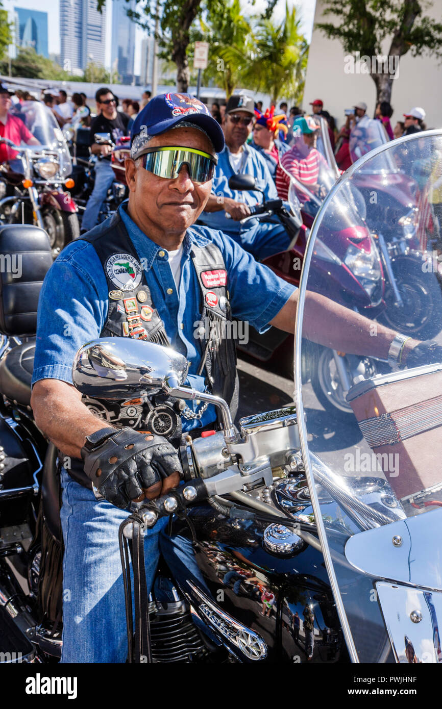 Miami Florida,Little Havana,Calle Ocho,Eighth 8th Street,Tres Reyes Magos,Three 3 Kings Day Parade,festival hispanique,moto,rider,riders,man men m Banque D'Images