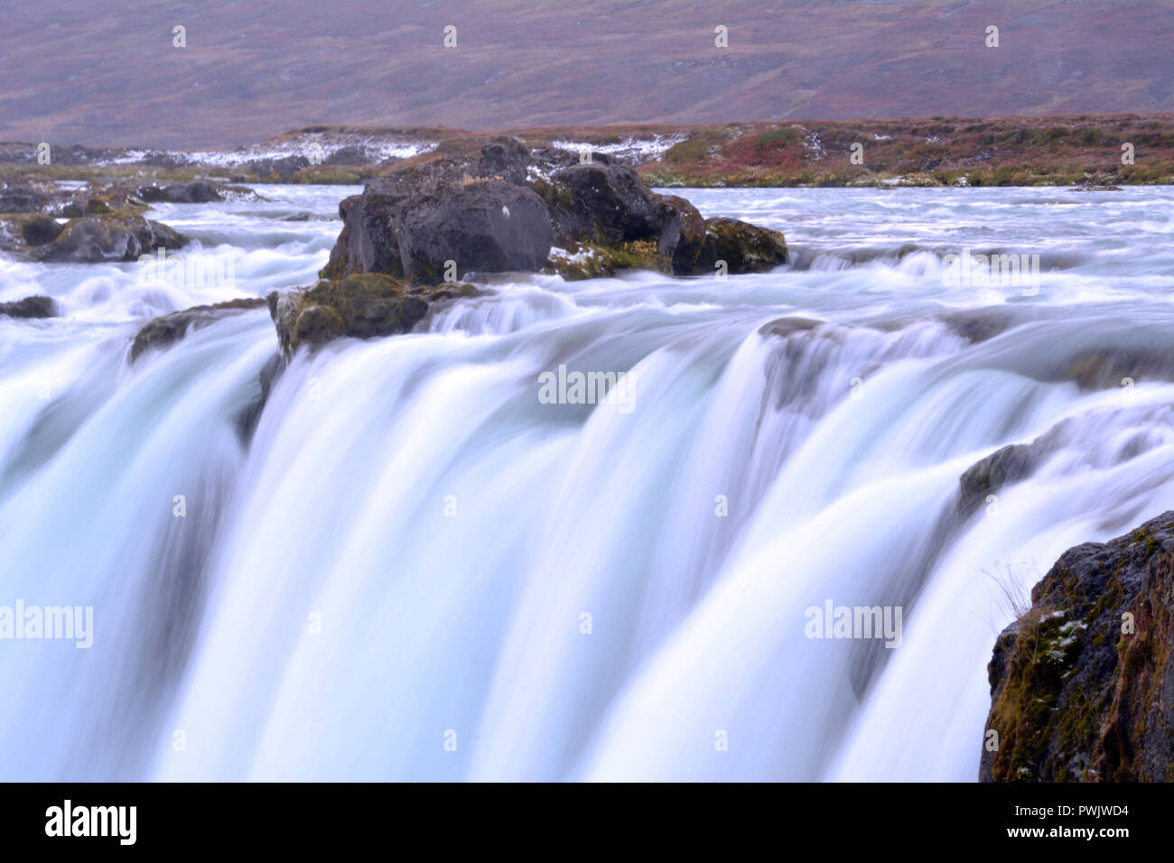 Cascade floue en Islande Banque D'Images