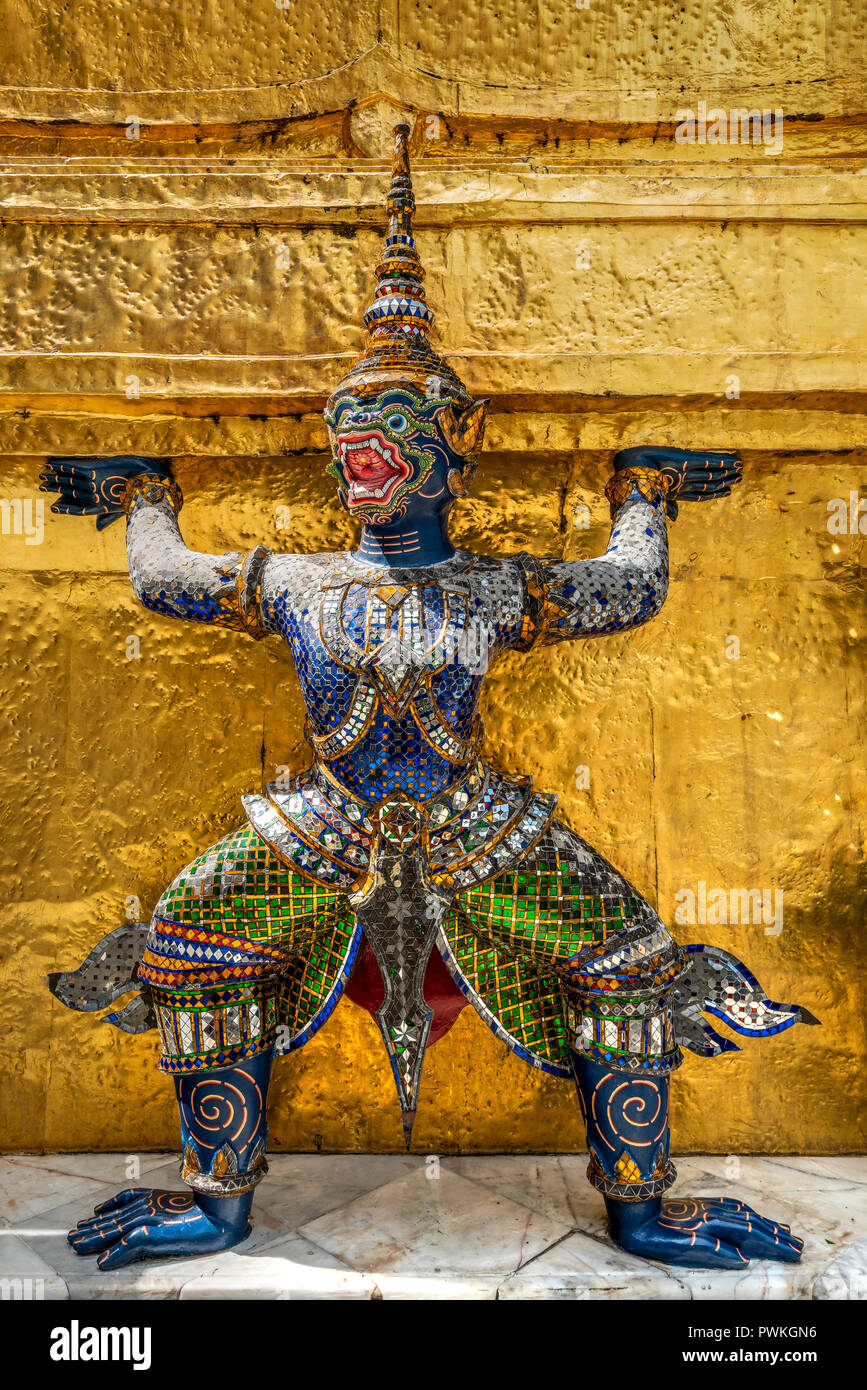 Yaksha Guardian, Wat Phra Kaew, Bangkok, Thaïlande Banque D'Images