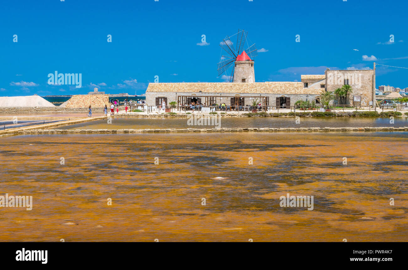 Museo del Sale (Musée du Sel) à la Saline de Trapani. La Sicile, le sud de l'Italie. Banque D'Images