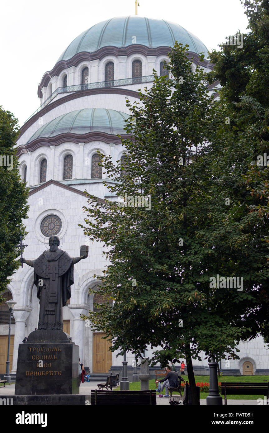 Magnifique église orthodoxe de Saint Sava, l'une des plus grandes églises orthodoxes dans le monde Banque D'Images
