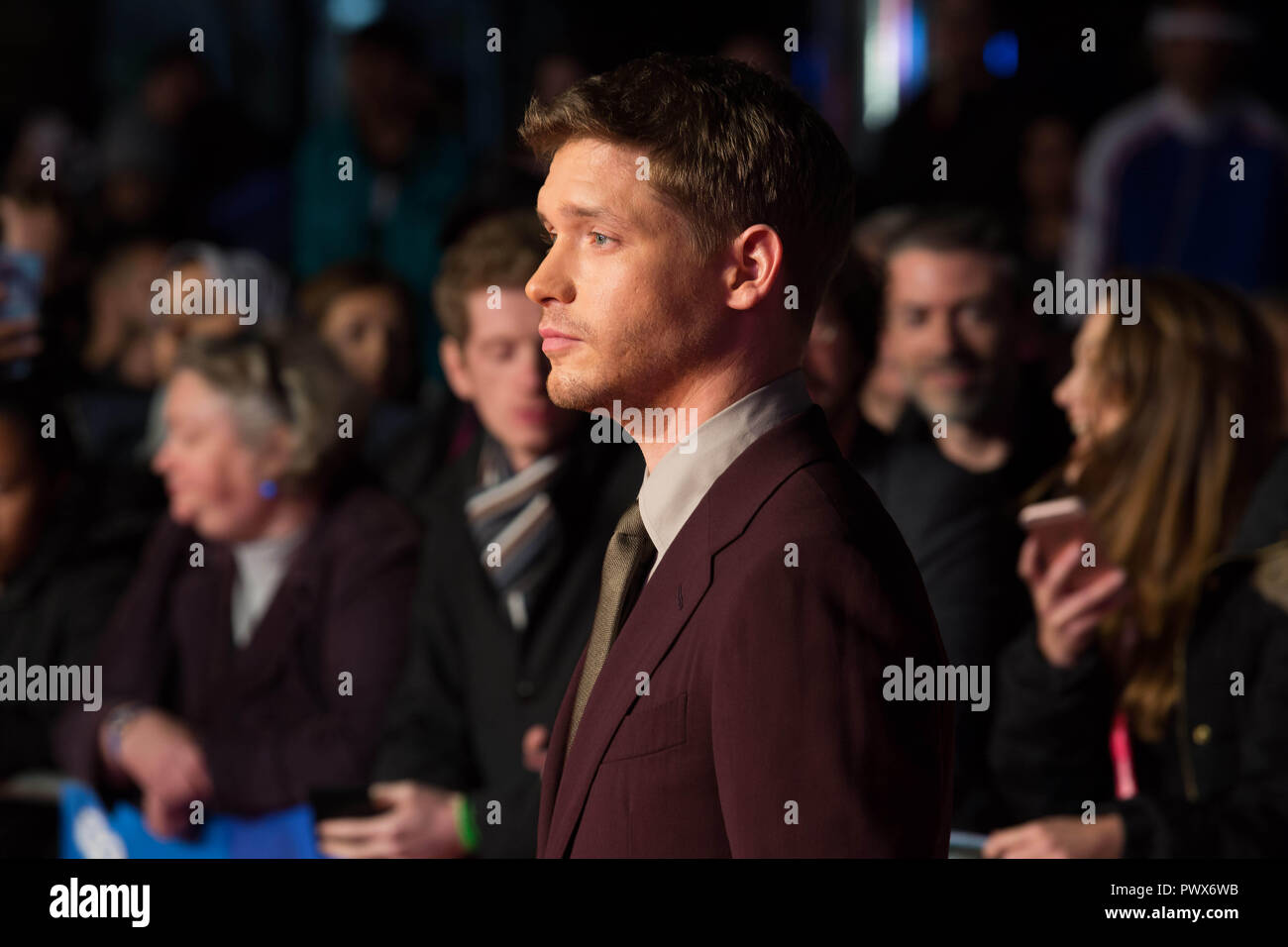 Billy Howle arrive à la première européenne de proscrire le roi au Cineworld, Leicester Square pour la 62e BFI London Film Festival. ASSOCIATION DE PRESSE Photo. Photo date : mercredi 17 octobre, 2018. Banque D'Images