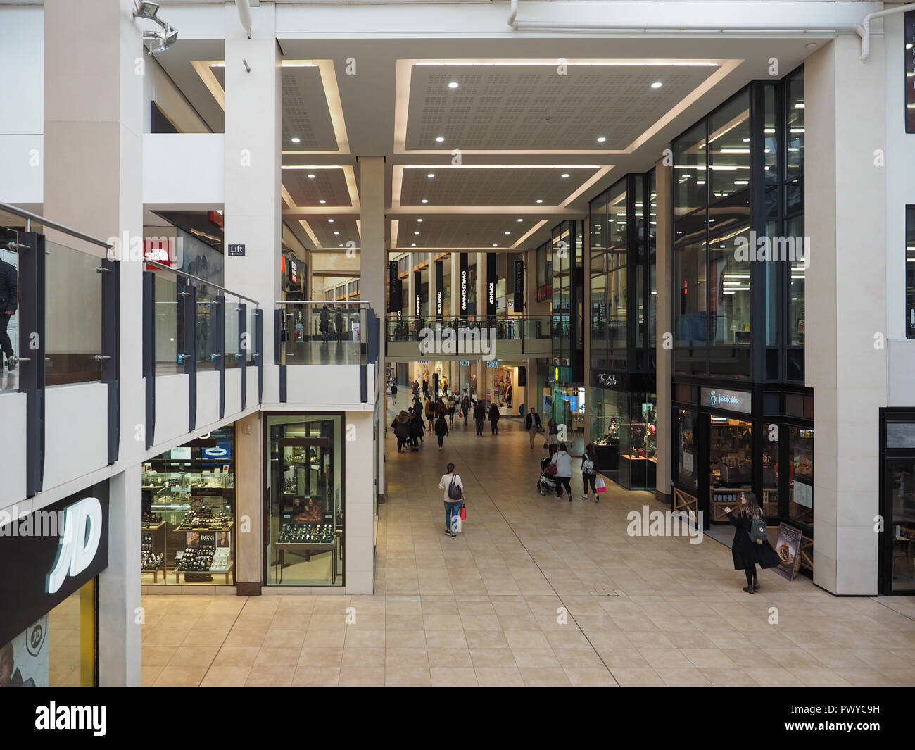 CAMBRIDGE, UK - CIRCA Octobre 2018 : le centre commercial Grand Arcade Banque D'Images