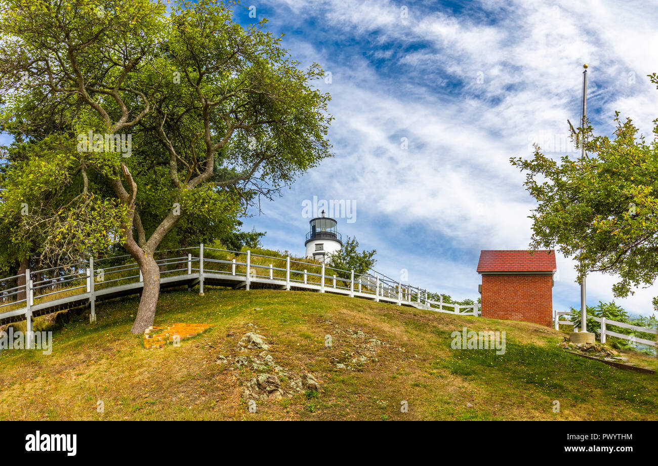 Les Owls Head Light est une aide active à la navigation à l'entrée de Rockland Harbor sur l'ouest de Penobscot Bay dans la ville d'Owls Head, Knox Banque D'Images