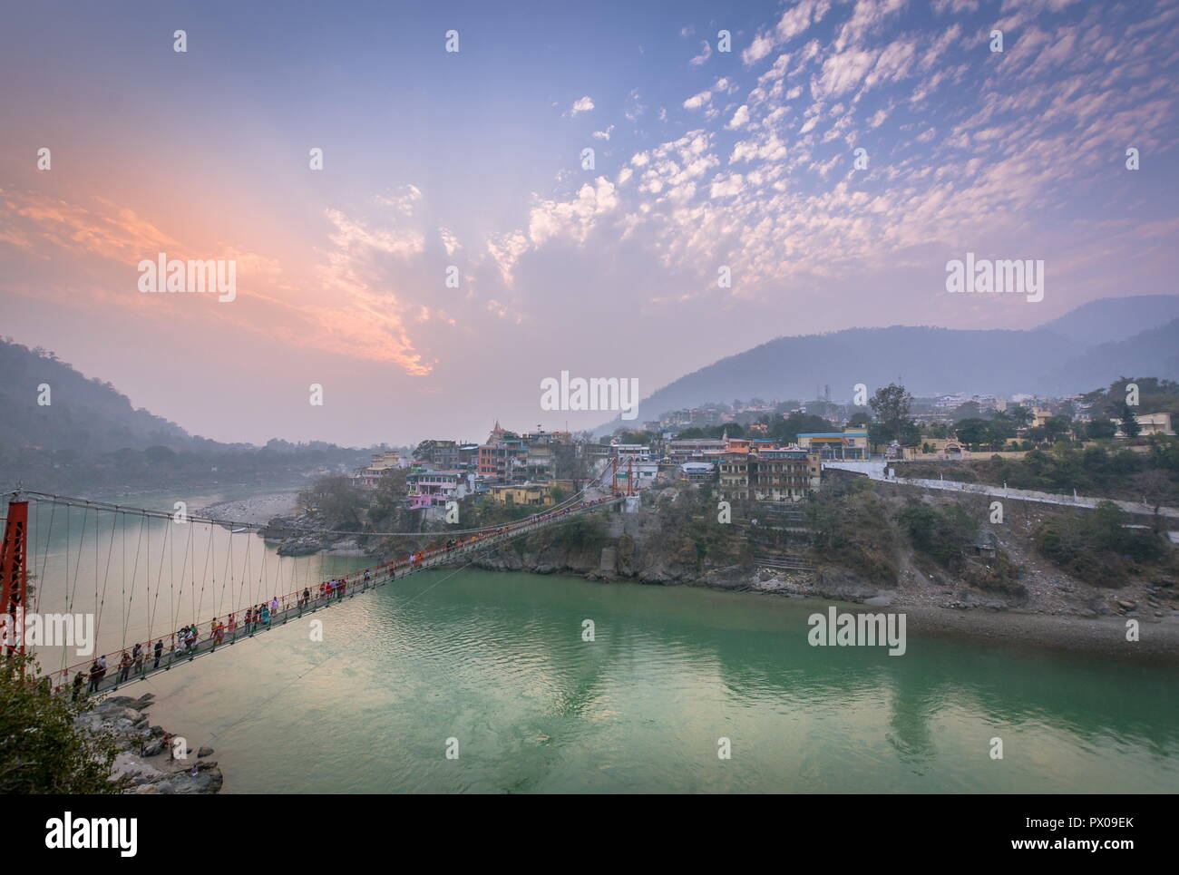 Sur le Gange Rishikesh valley dans Uttarakhand Rahman Jhoula Banque D'Images