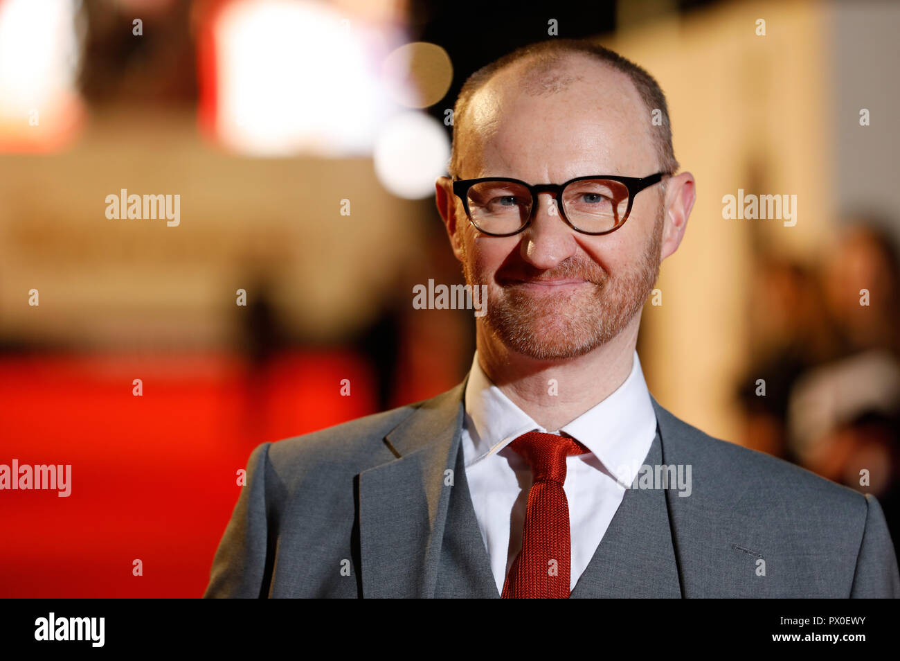 Mark Gatiss UK assistant à la première du favori dans la BFI Southbank pour la 62e session de BFI London Film Festival. Banque D'Images