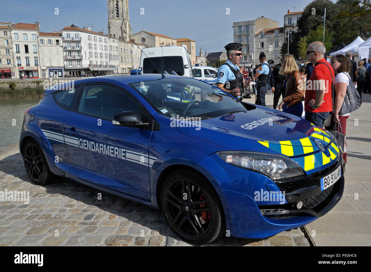 Les gendarmes de la police La Rochelle France Banque D'Images