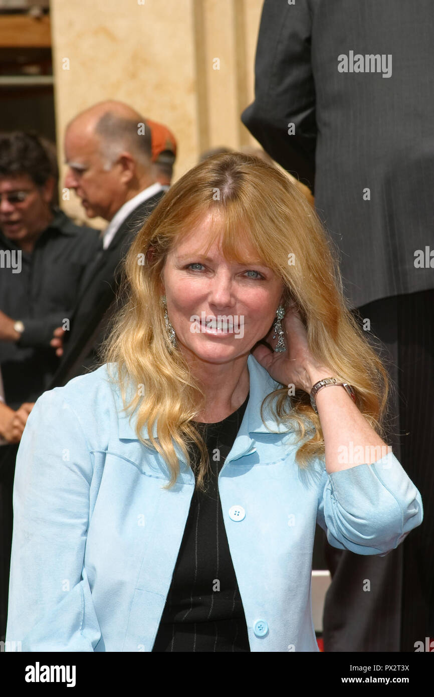 Cheryl Tiegs 09/19/05 Mike Medavoy Walk of Fame @ Kodak Theater, Hollywood photo de Jun Matsuda/HNW / PictureLux 19 septembre 2005 Référence #  33686 Fichier 212HNWPLX Banque D'Images