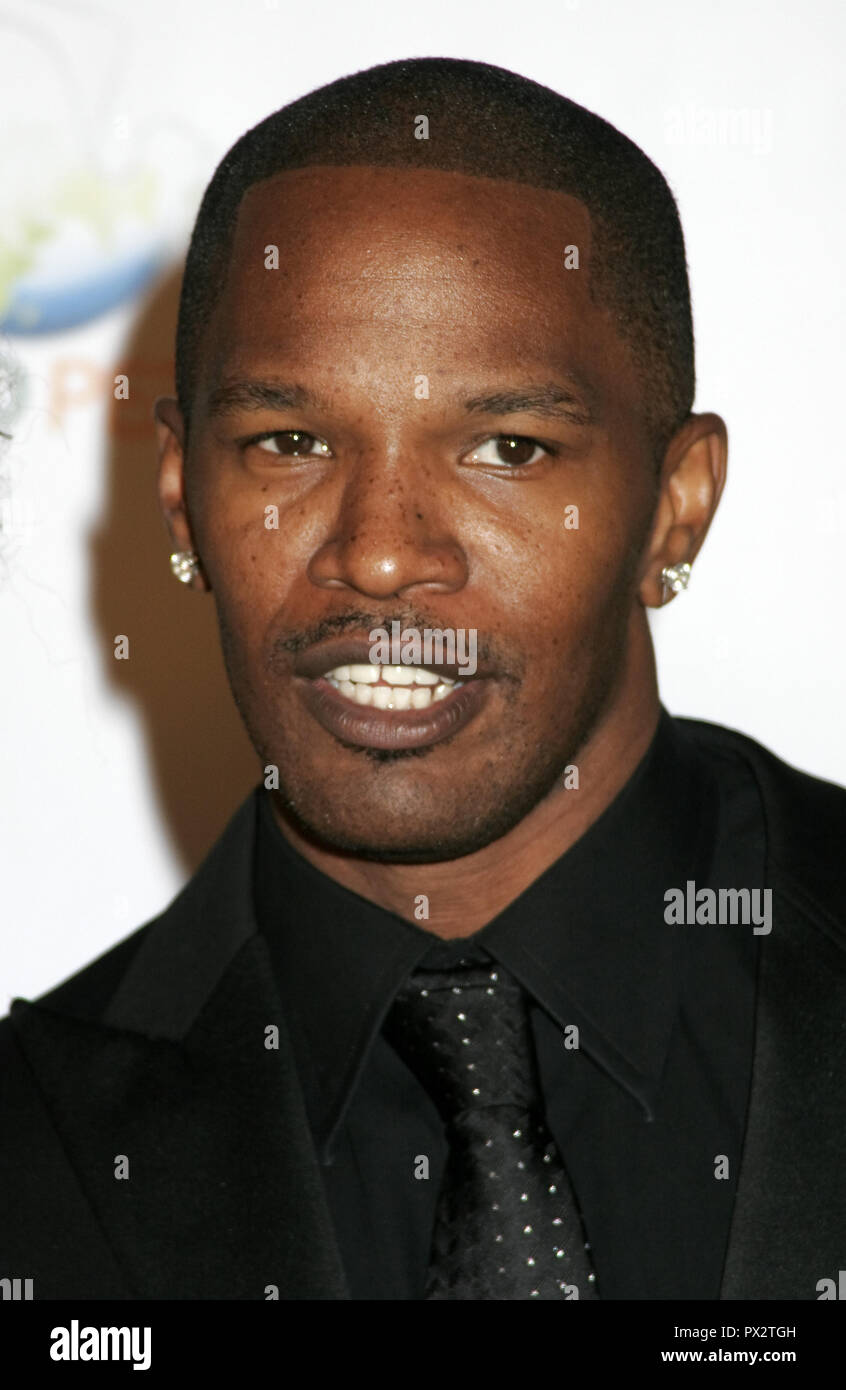 Jamie Foxx 09/19/08 'annonce officielle de iwantpeace.com' @ Le lot primordiale, Hollywood Photo de Megumi Torii/HNW / PictureLux 19 septembre 2008 Référence #  33686 Fichier 511HNWPLX Banque D'Images
