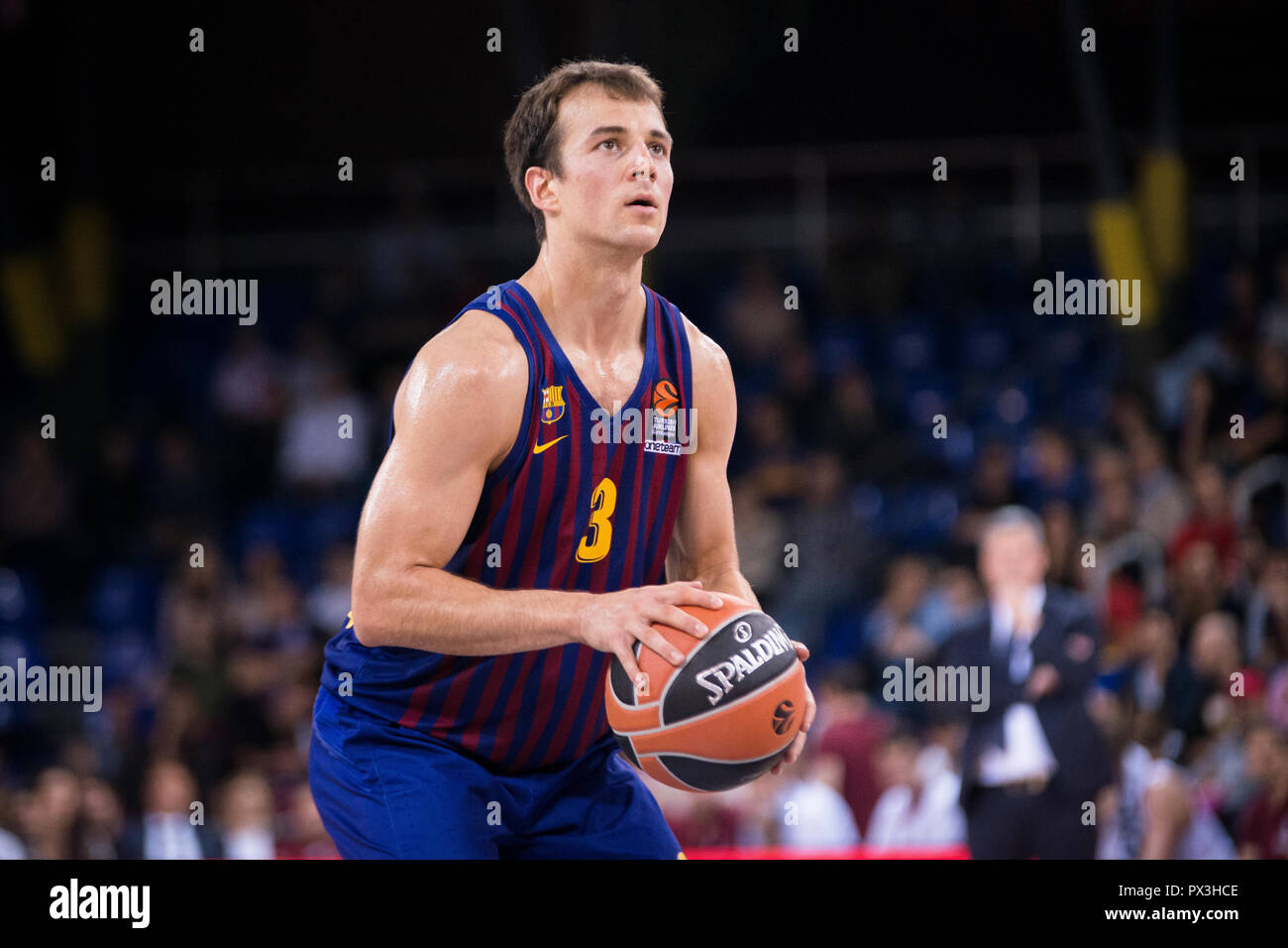 Barcelone, Espagne. 18 octobre 2018, Palau Blaugrana, Barcelone, Espagne ; TURKISH AIRLINES EuroLeague basketball ; FC Barcelona et le FC Bayern Munchen Lassa ; Kevin Pangos, du FC Barcelone : Crédit UKKO Images/Alamy Live News Banque D'Images