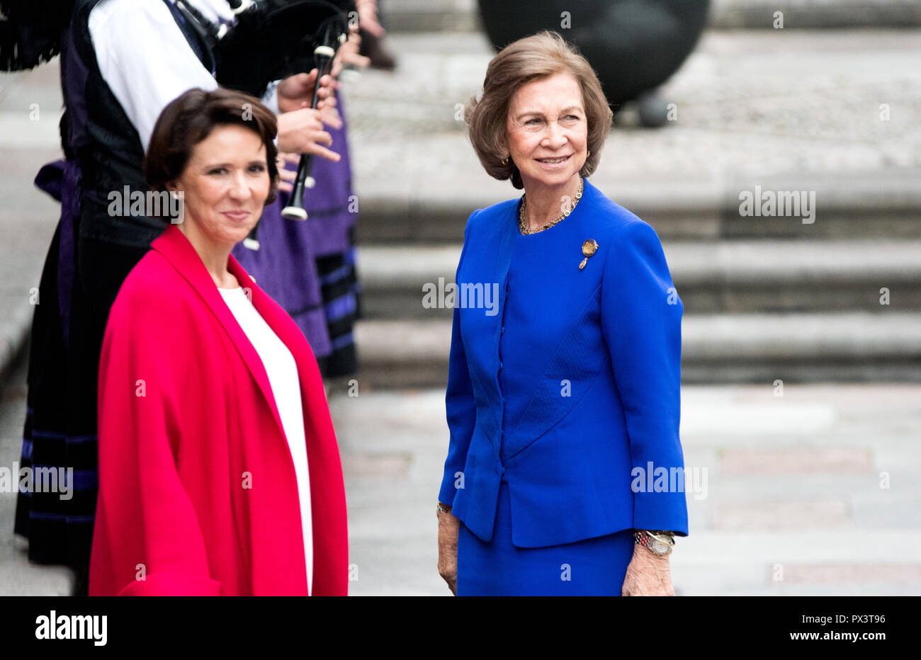 Oviedo, Espagne. 19 octobre, 2018. La Reine Sofia d'Espagne arrive à la cérémonie de la Princesse des Asturies Awards au théâtre Campoamor, 19 octobre 2018 à Oviedo, Espagne. ©david Gato/Alamy Live News Banque D'Images