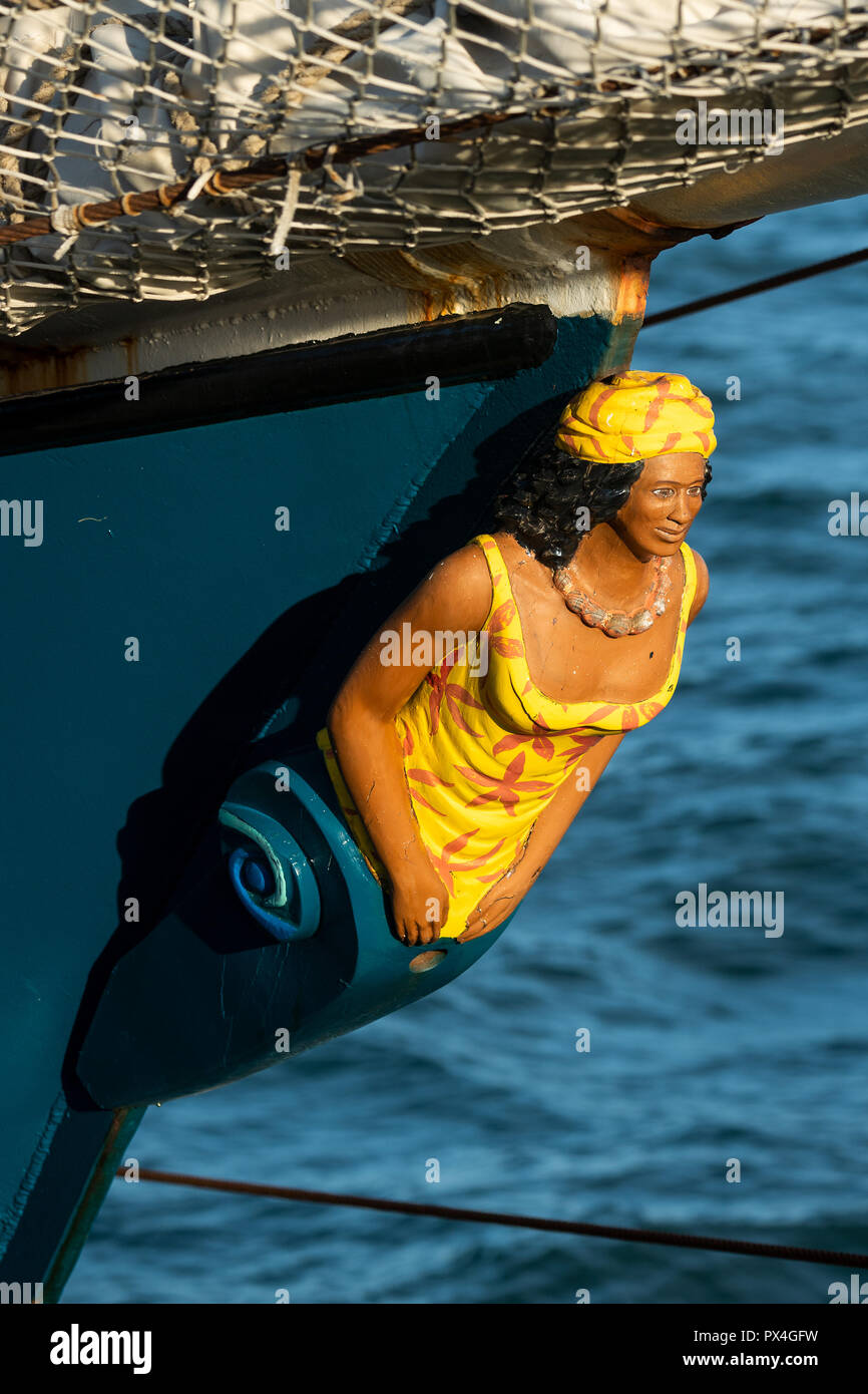 Femme de proue à l'avant, trois-mâts goélette, Antigua, Antigua et Barbuda Banque D'Images