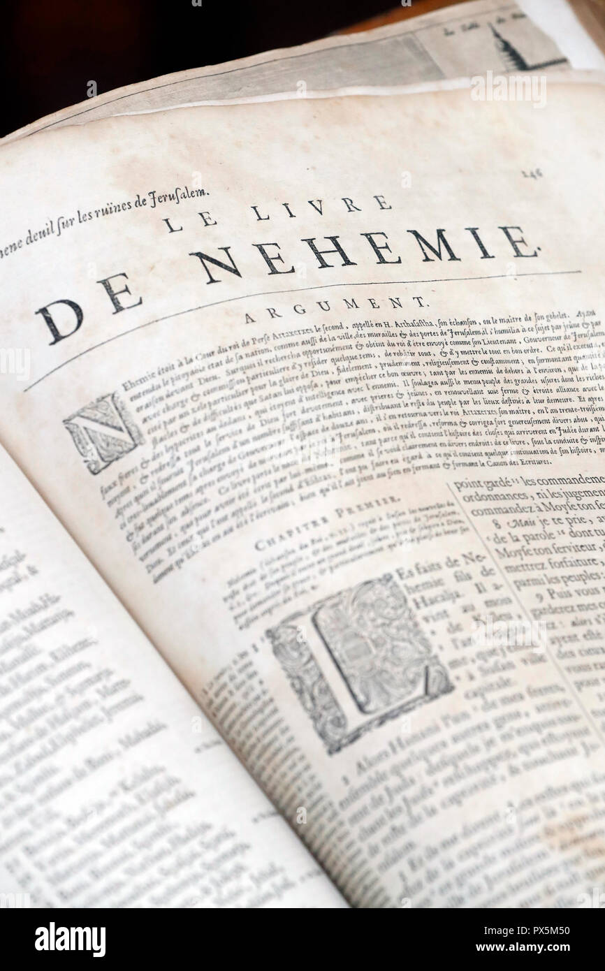 Vieille Bible en français, 1669. Ancien Testament. Le livre de Néhémie. Banque D'Images