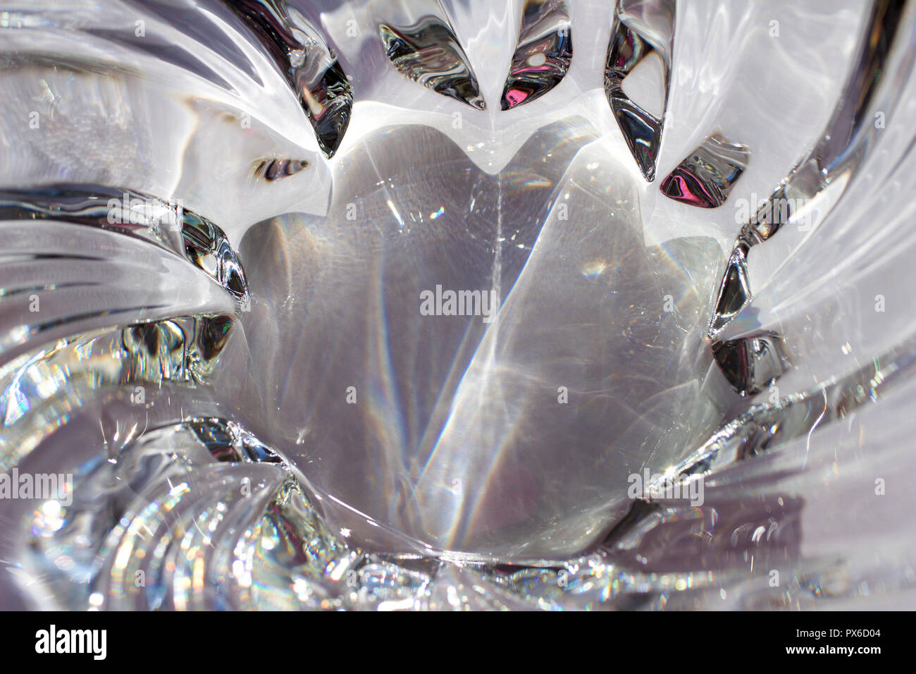 Macro-vision de surface du cristal au plomb tourbillonnant Banque D'Images