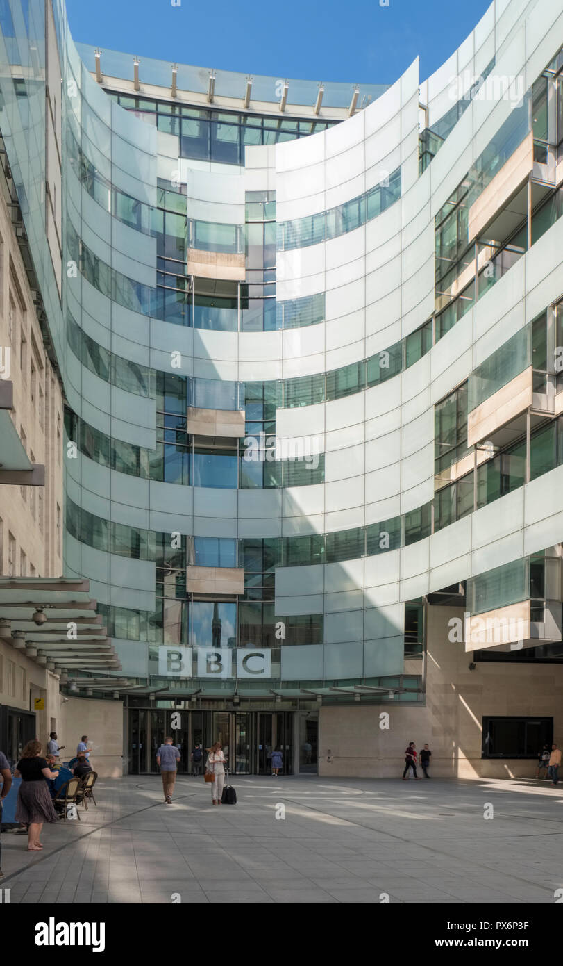 Nouvelles BBC Broadcasting House, Londres, Angleterre, Royaume-Uni Banque D'Images