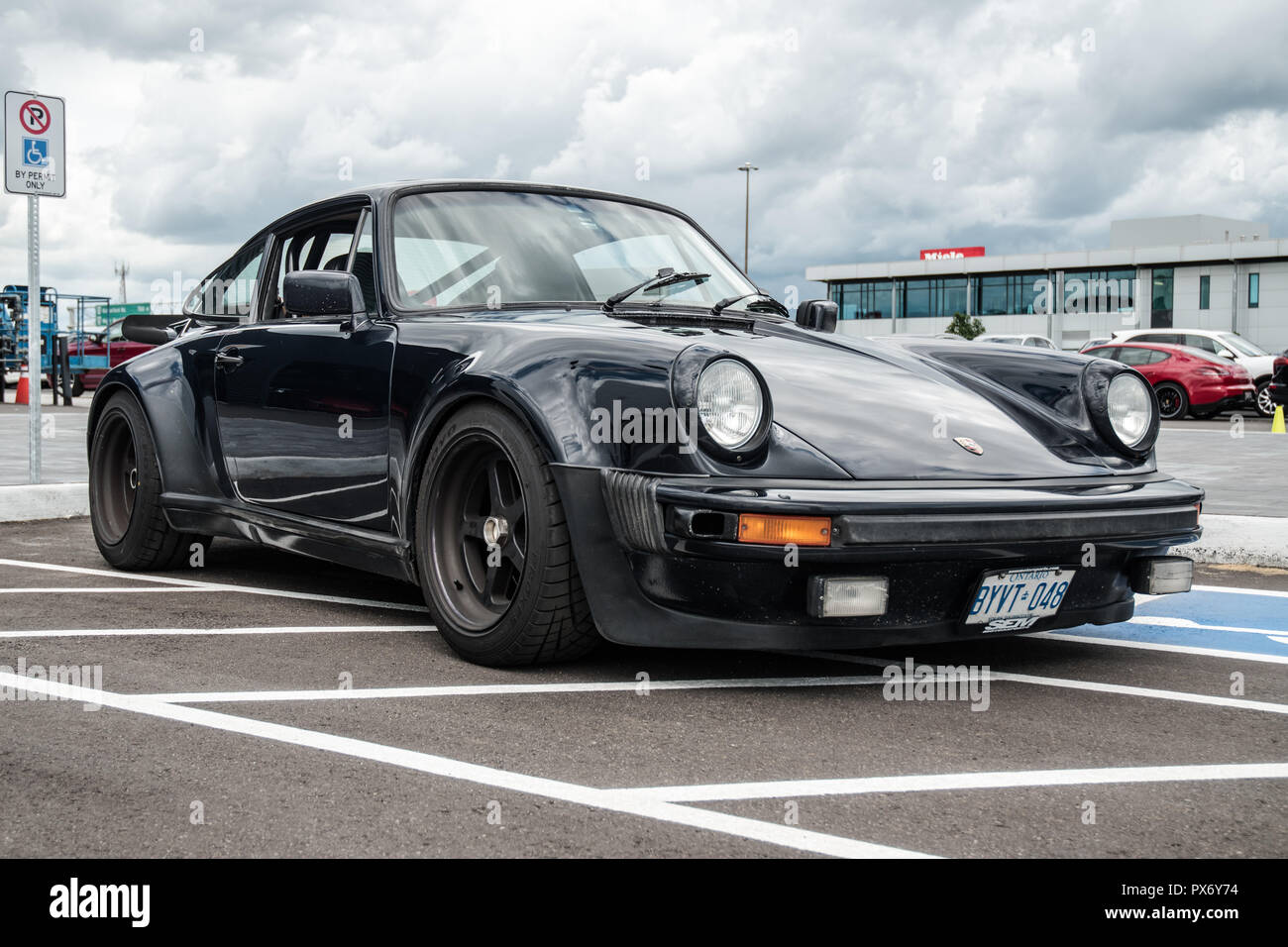 Photos prises au cours de la période de l'ouverture de Porsche nord de Toronto au Canada. (2018) Banque D'Images