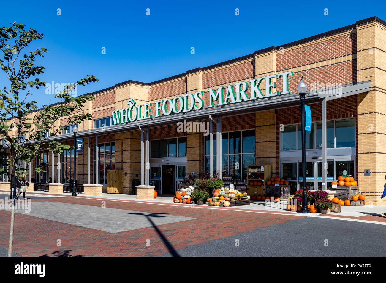 Lancaster, PA, USA - 18 octobre 2018 : Whole Foods Market Inc. est une chaîne de supermarchés américaine qui se spécialise dans la vente de produits biologiques sur plus de Banque D'Images