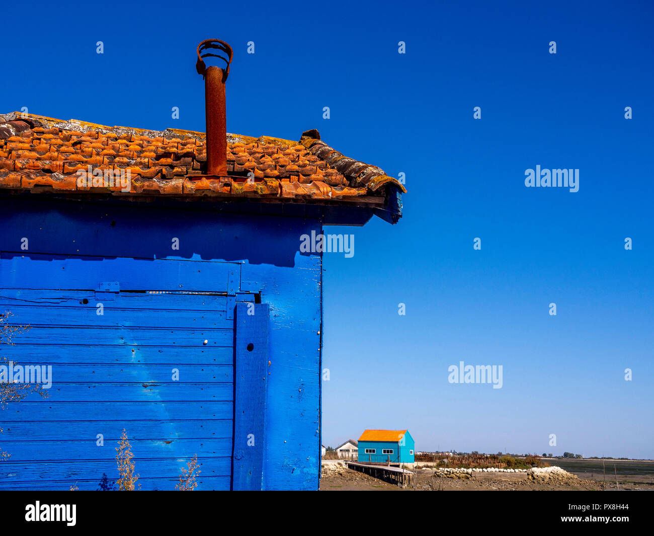 Les cabanes ostréicoles de Saint-Trojan-les-Bains sont quelques galeries d'artistes, l'île d'Oléron, Charente Maritime, France, Nouvelle-Aquitaine Banque D'Images