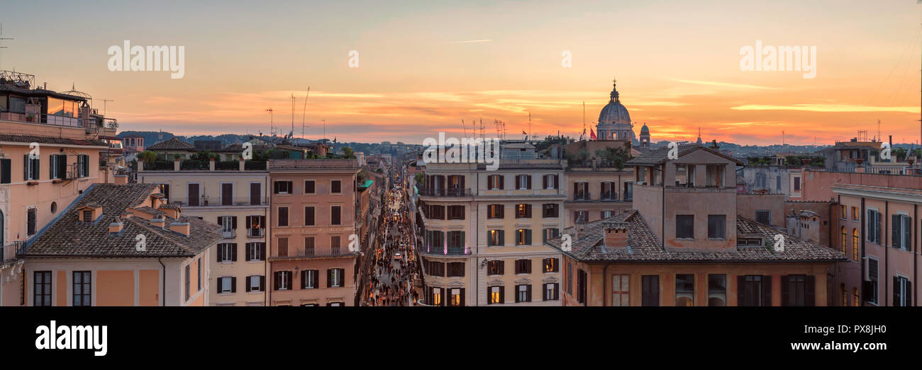 Vue panoramique de Rome au coucher du soleil Banque D'Images