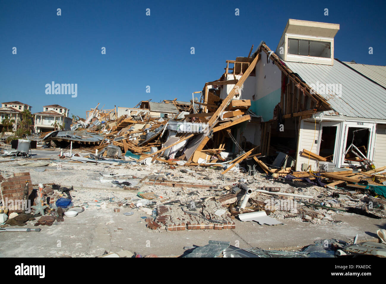 Mexique Beach (Floride), 18 octobre 2018 - les dommages de foyers et d'entreprises au Mexique Beach après l'ouragan Michael a déferlé sur la ville. Les vents extrêmes et des ondes de tempête détruit les foyers et les entreprises le long de la côte. La CPS. Andrea Serhan/CAISE Banque D'Images