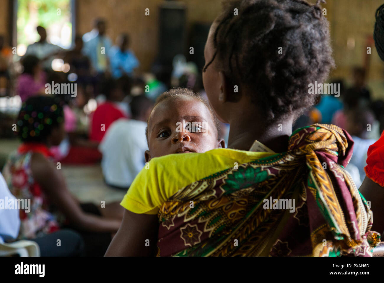 Une série d'images du Mozambique d'aider la construction d'une église à Xai Xai Banque D'Images