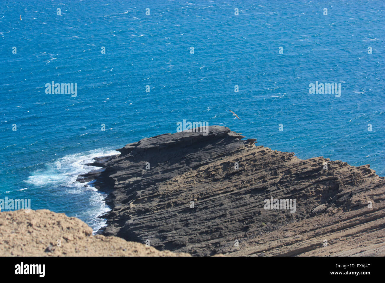 Vue sur la mer de la côte de Montaña Pelada au sud de l'île de Tenerife Banque D'Images