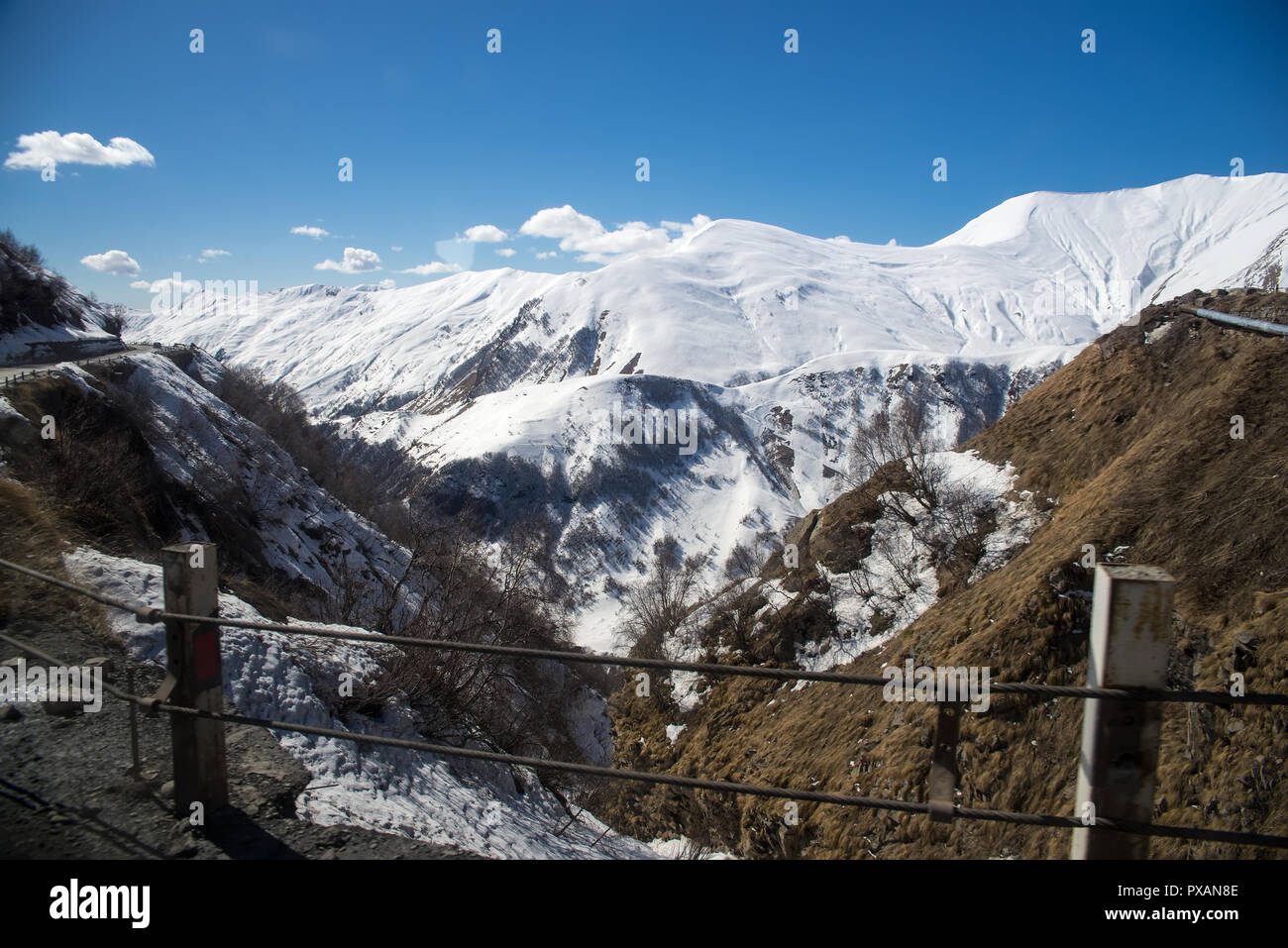 Les montagnes du Caucase en Géorgie Banque D'Images