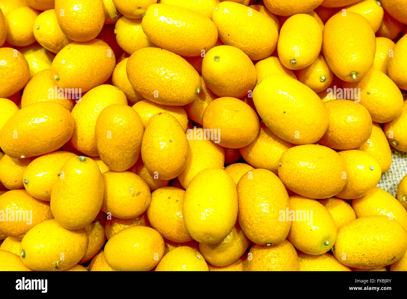 Fruits Kumquat sur marché, Palma de Mallorca Banque D'Images