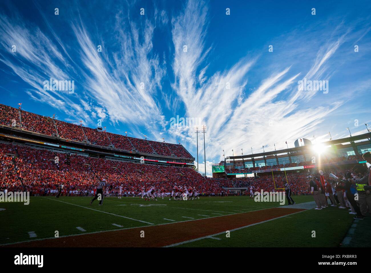 Au cours de la NCAA college football match entre la NC State et Clemson le samedi 20 octobre 2018 au Memorial Stadium à Clemson, SC. Jacob Kupferman/CSM Banque D'Images