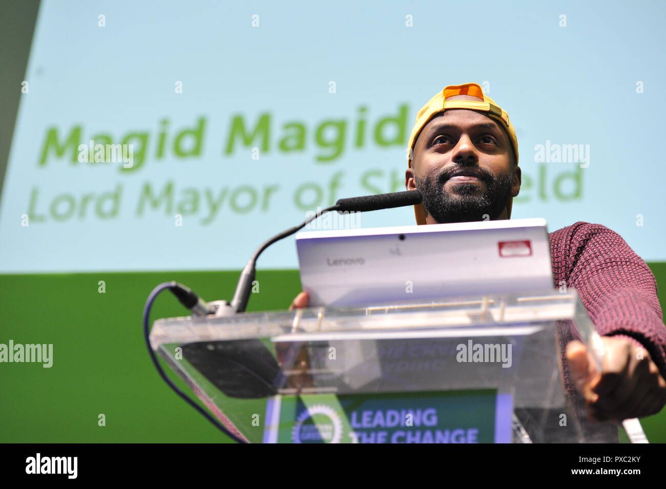 Glasgow, Royaume-Uni. 21 Oct 2018. Le premier changement. Magid Magid - Maire de la ville de Sheffield s'exprimant lors de la conférence. Crédit : Colin Fisher/Alamy Live News Banque D'Images