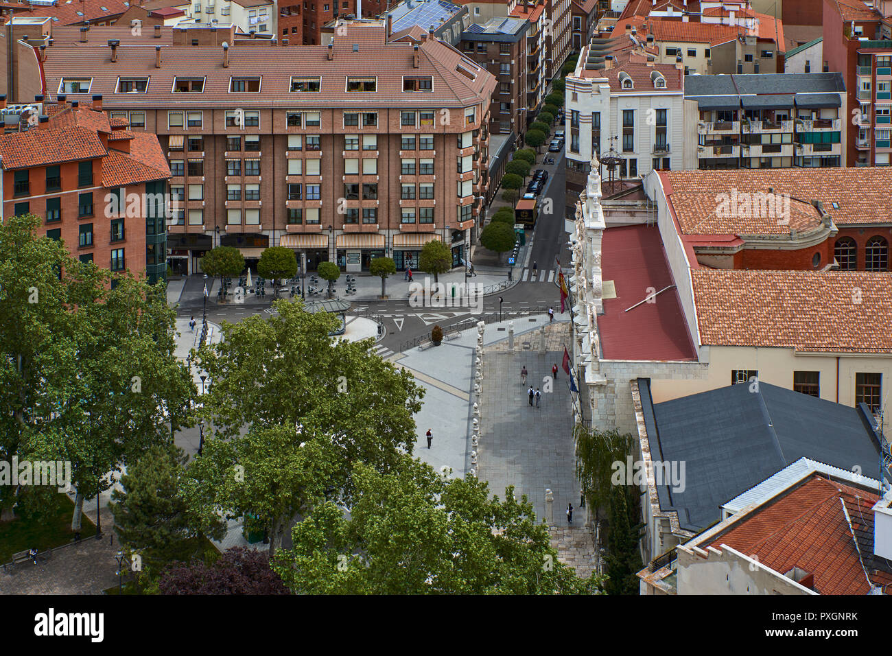 Vue aérienne de Valladolid de la tour de la cathédrale, l'university plaza, Castilla y Leon, Spain, Europe Banque D'Images