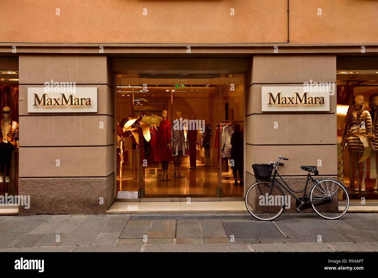 Max Mara store à Reggio Emilia, Italie Banque D'Images