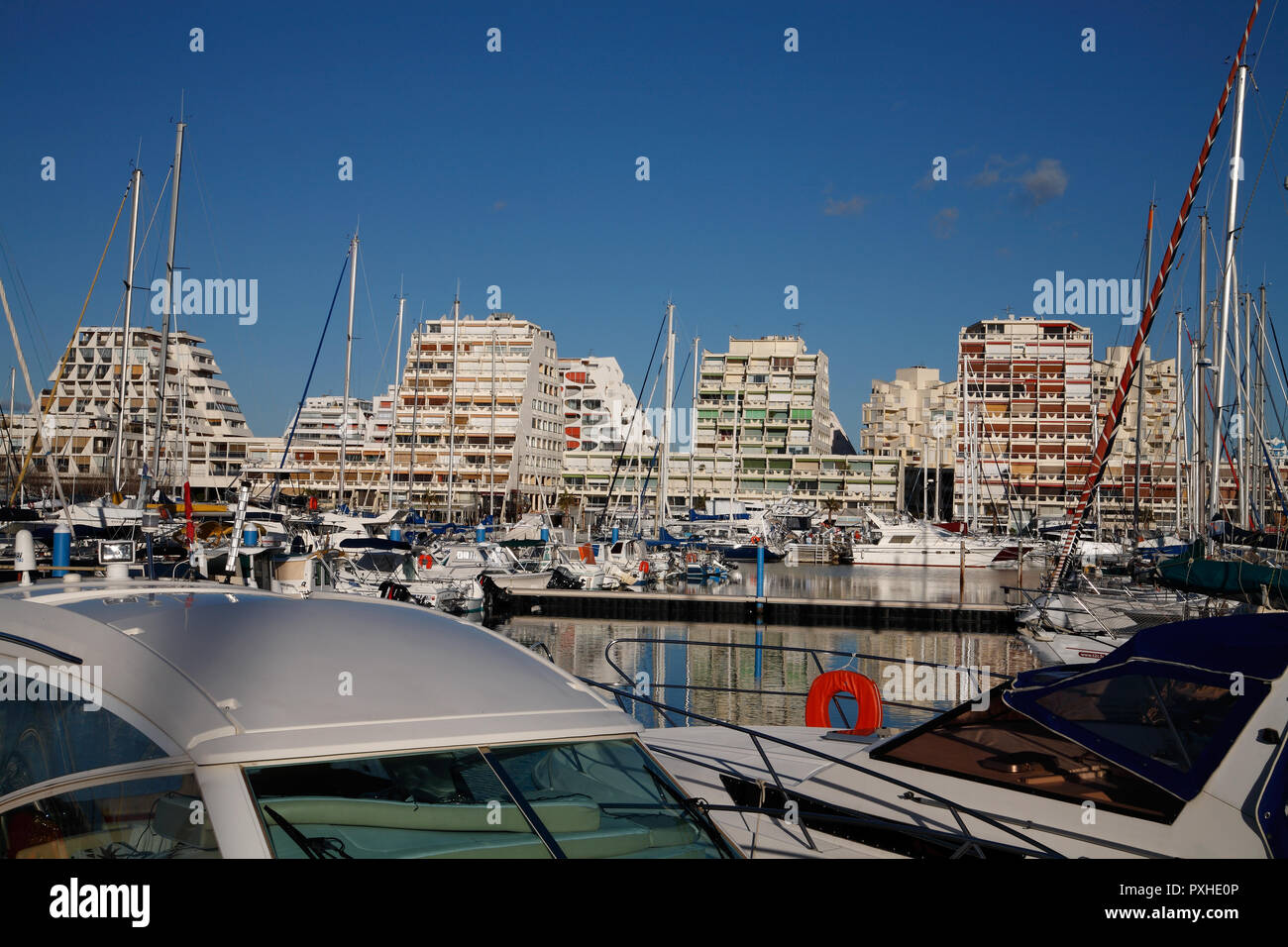 Le port de plaisance de La Grande Motte, l'Occitanie France Photo Stock