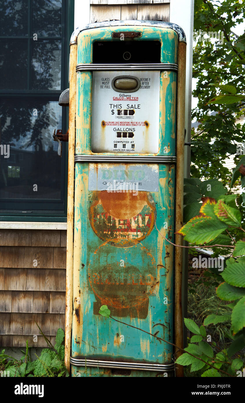 Gilbarco vintage gas pump Banque de 