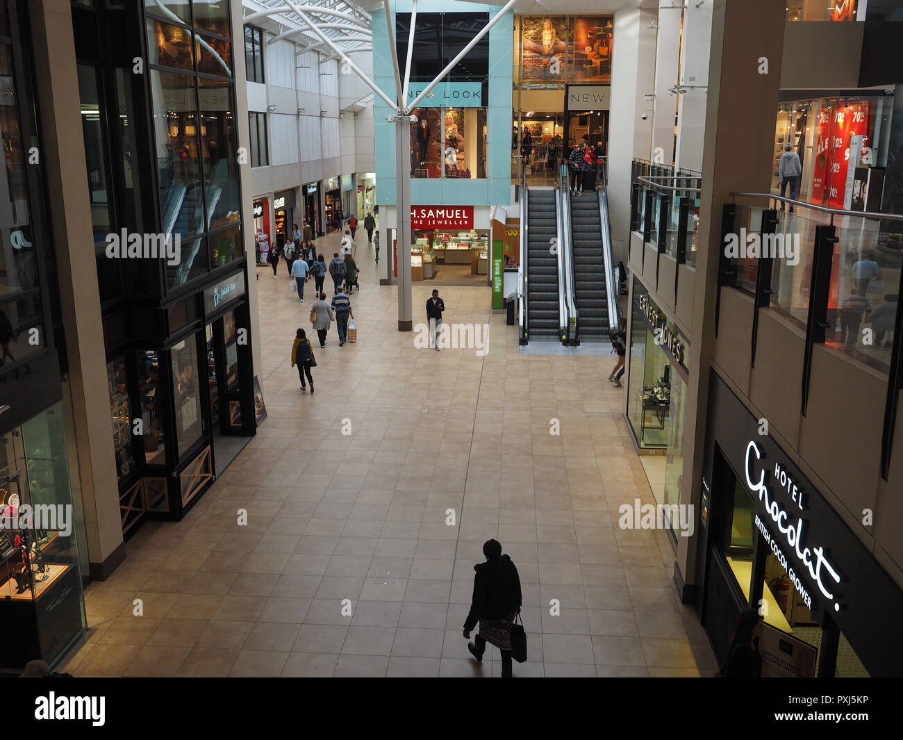 CAMBRIDGE, UK - CIRCA Octobre 2018 : le centre commercial Grand Arcade Banque D'Images