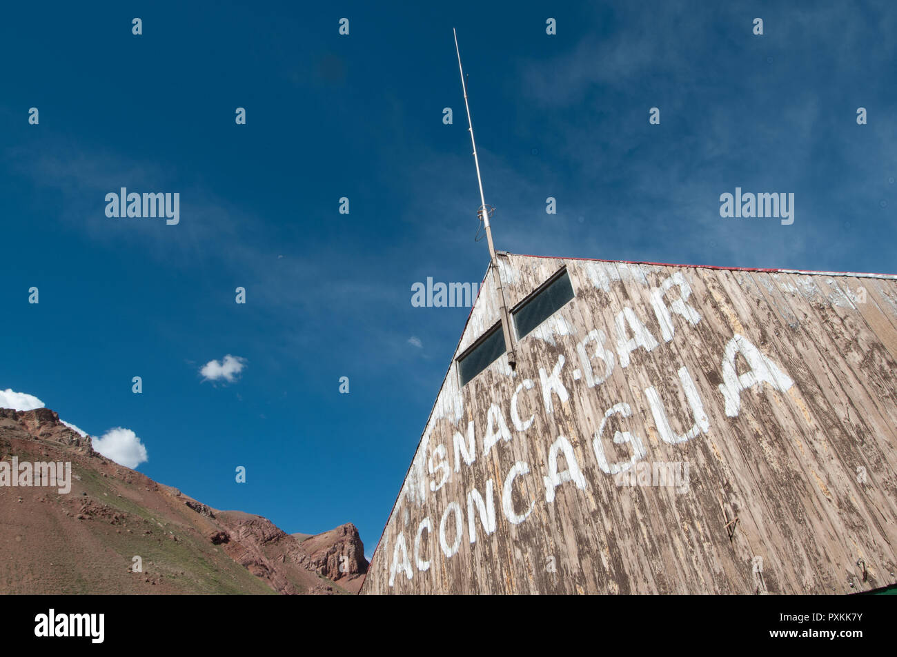 Les bains de l'Inca, une sorte de camp de base pour l'ascension Aconcagua Banque D'Images