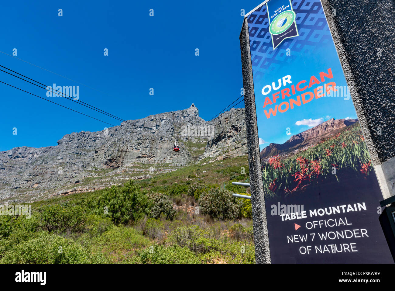 Voiture de câble allant jusqu'à la montagne de la Table, Cape Town, Afrique du Sud Banque D'Images