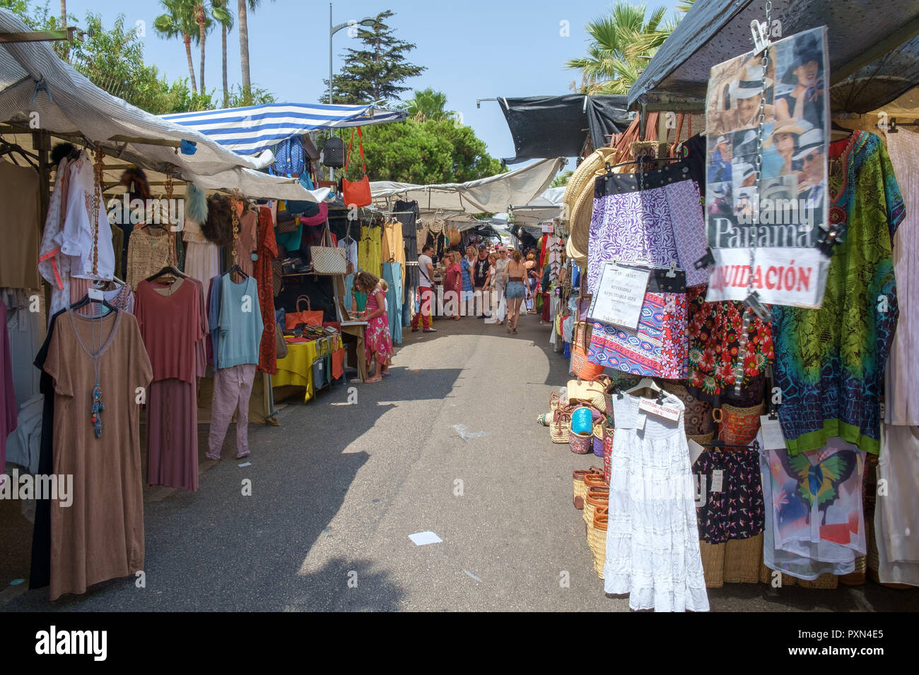 Marché de rue de Puerto Banus, Marbella, Espagne Banque D'Images