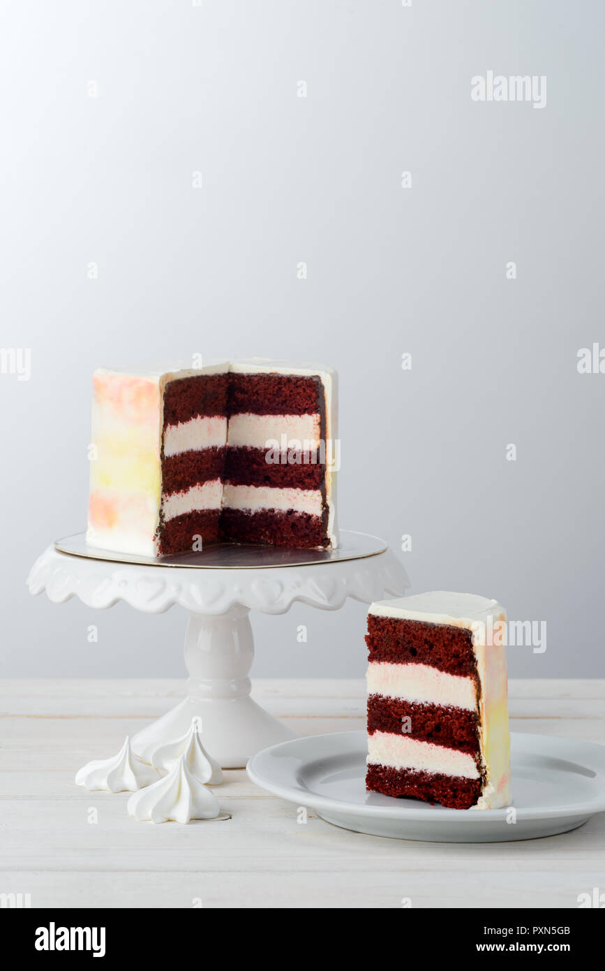 Morceau de gâteau de velours rouge Banque D'Images