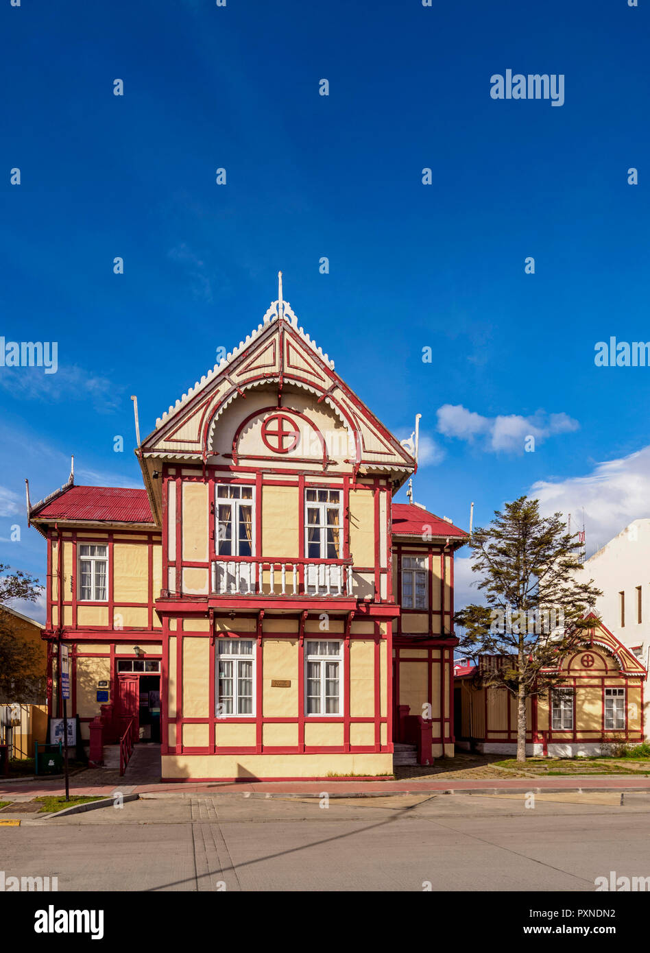 Arturo Prat Place Principale, Puerto Natales, Ultima Esperanza Province, en Patagonie, au Chili Banque D'Images