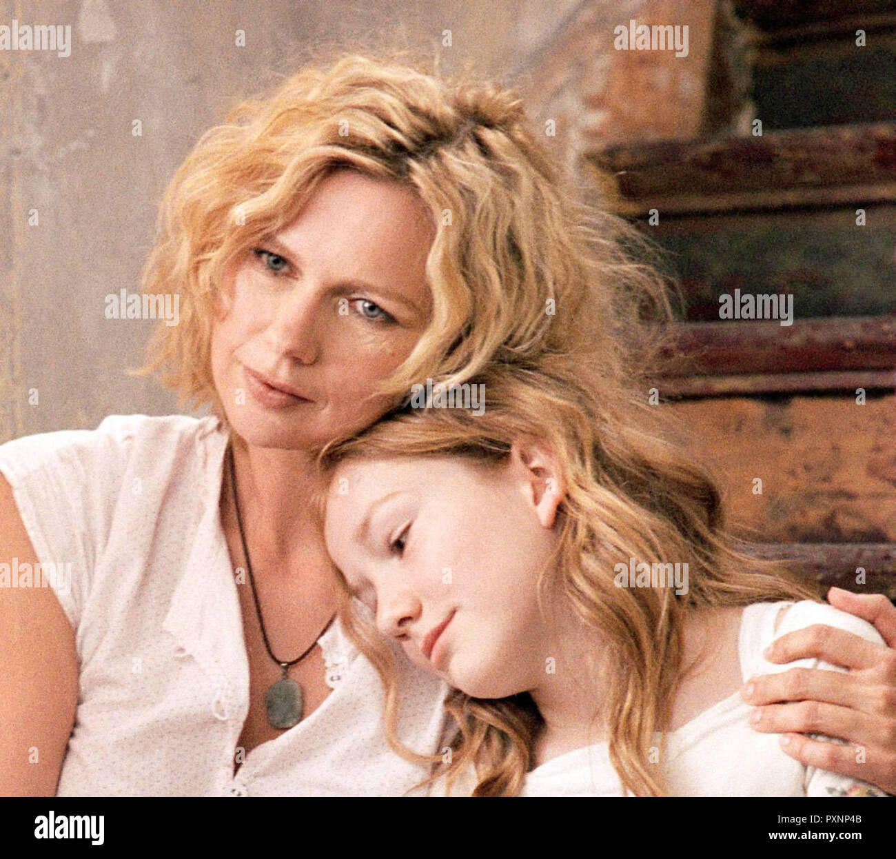 Die wilden Hühner, Deutschland 2006 Regie : Vivian Naefe, la mère (VERONICA FERRES) et sa fille Sprotte (MICHELLE VON TREUBERG) Banque D'Images