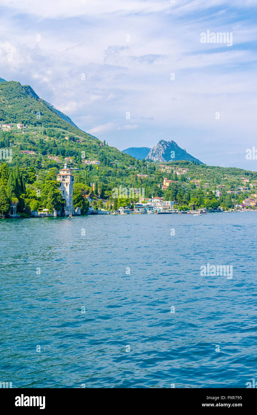 L'Italie, Lombardie, Gardone Riviera, Lac de Garde, Torre di San Marco Banque D'Images