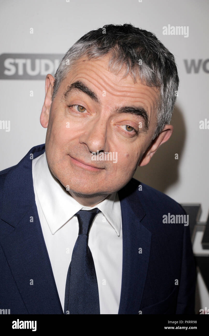 New York, USA. 23 octobre, 2018. Acteur Rowan Atkinson assiste à l 'anglais frappe à nouveau' New York dépistage à l'AMC Lincoln Square Theatre le 23 octobre 2018 dans la ville de New York. Credit : Ron Adar/Alamy Live News Banque D'Images